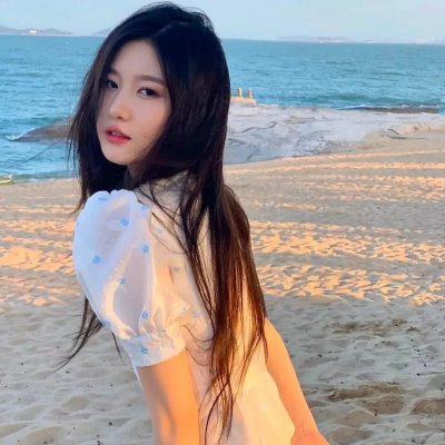 娜希德